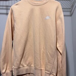Women’s crewnecks